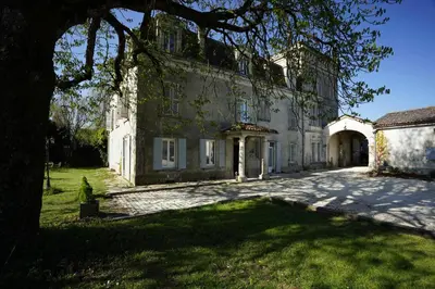 Jardin de l'établissement Château de Champblanc
