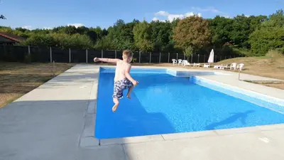 Piscine de l'établissement ASpace Gites ou située à proximité