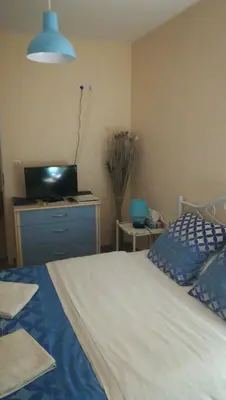 Un ou plusieurs lits dans un hébergement de l'établissement maison la croix chambre chez l ' habitant
