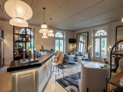 Coin salon dans l'établissement Garrigae Manoir de Beauvoir Poitiers Sud - Hotel & Spa