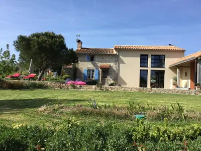 Jardin de l'établissement les epis du vent