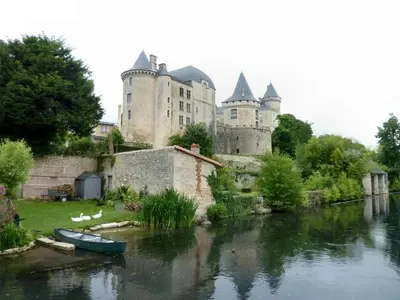 Vue sur la rivière ou le fleuve situé(e) à proximité de la maison de vacances