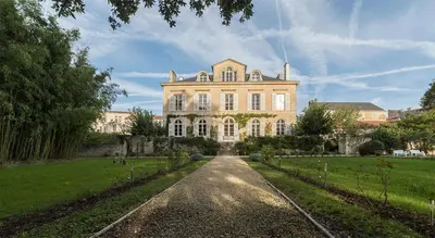 Jardin de l'établissement La Maison De Maitre