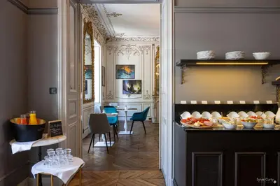 Nourriture dans l'hôtel ou à proximité