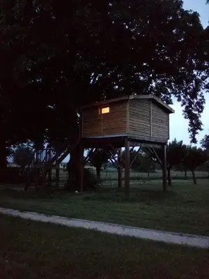 Plan de l'établissement Les Cabanes de Gros Bois