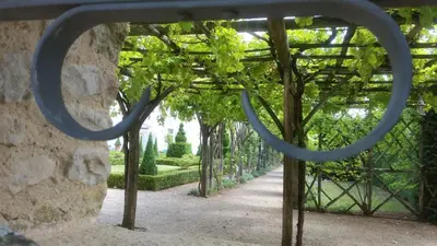 Jardin de l'établissement La maison de Thiré