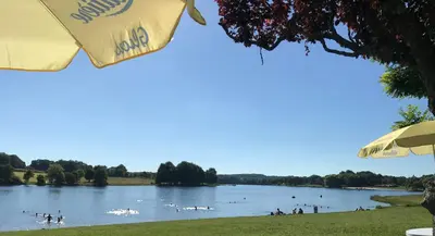 Vue sur la rivière ou le fleuve situé(e) à proximité de la maison de vacances