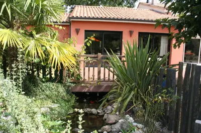 Jardin de l'établissement Villa-des-eaux Claires