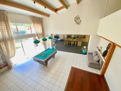 Coin salon dans l'établissement Villa-des-eaux Claires