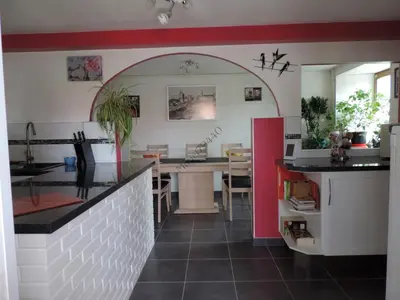 Cuisine ou kitchenette dans l'établissement Chambre d'Hôtes le Gachignard