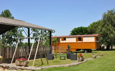 Jardin de l'établissement Roulotte Beaulieu