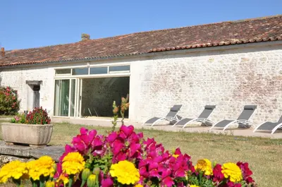 Jardin de l'établissement Roulotte Beaulieu