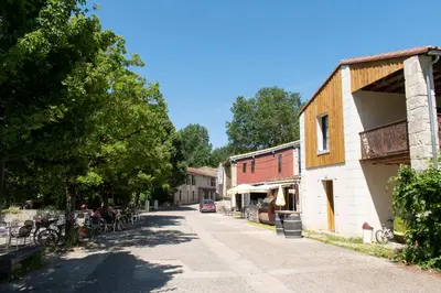 Quartier de le camping ou autre quartier proche