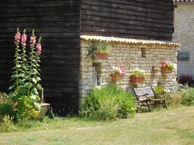Jardin de l'établissement Le Chatenet Gite