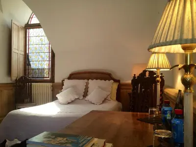 Un ou plusieurs lits dans un hébergement de l'établissement Château de Saint Loup