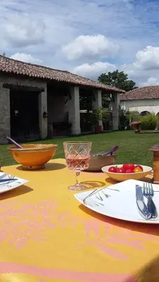Boissons dans l'établissement HDC la maison des AMIS