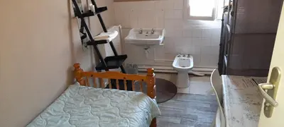 Salle de bains dans l'établissement Le Parisien