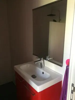 Salle de bains dans l'établissement Le marronnier entre Les Buis