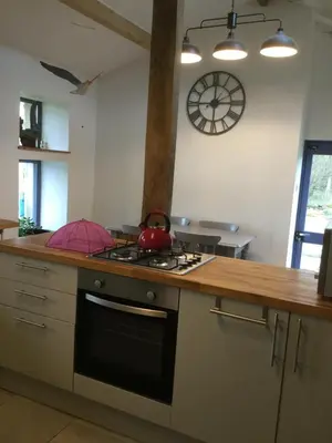 Cuisine ou kitchenette dans l'établissement The little house