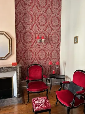 Coin salon dans l'établissement Le Jardin des Anges
