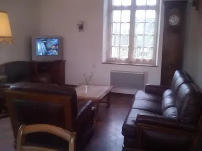 Coin salon dans l'établissement Le Gîte de Réaumur