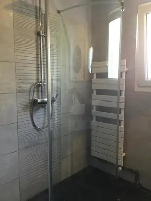 Salle de bains dans l'établissement La Maison des Eaux Claires