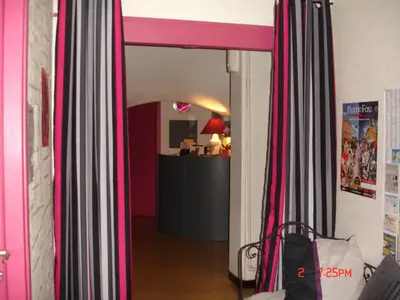 Cuisine ou kitchenette dans l'établissement Hôtel de La Marmotte