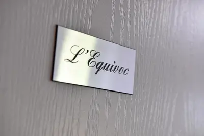 Certificat, récompense, panneau ou autre document affiché dans l'établissement domaine d' Arcalis