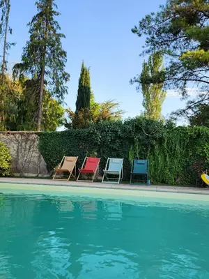 Piscine de l'établissement Le Bonheur- Suite Cognac ou située à proximité