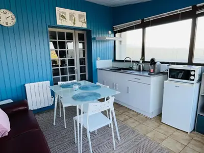 Cuisine ou kitchenette dans l'établissement La Ligonne