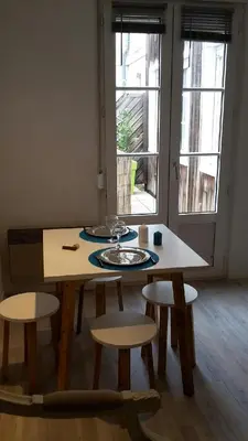 Plan de l'établissement Studio terrasse vieux port-centre historique