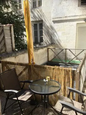 Balcon ou terrasse dans l'établissement Studio terrasse vieux port-centre historique