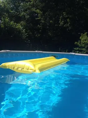 Piscine de l'établissement Le Jolie Grenier a Foin ou située à proximité