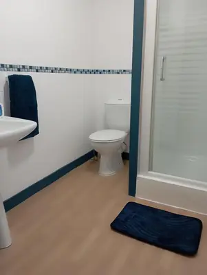 Salle de bains dans l'établissement Le Petit Moulin, Ste Soline