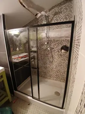 Salle de bains dans l'établissement la Grenouillette