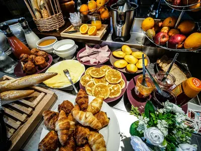 Nourriture dans l'hôtel ou à proximité