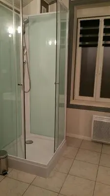 Salle de bains dans l'établissement la bouquetiere