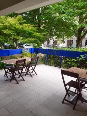Jardin de l'établissement Hôtel Les Gens de Mer La Rochelle