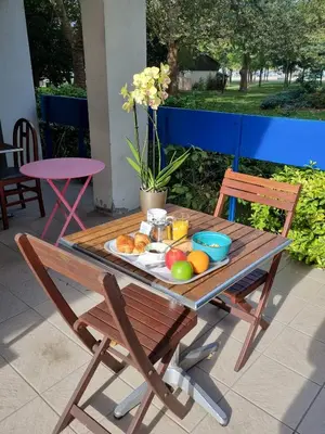 Nourriture dans l'hôtel ou à proximité
