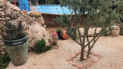 Piscine de l'établissement Chambre d'hôtes chez Denis et Margot ou située à proximité
