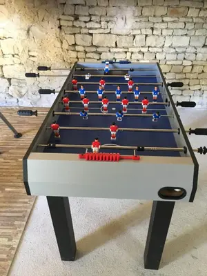 Salle de jeux dans l'établissement 1854 Chassors