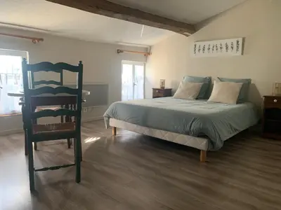 Un ou plusieurs lits dans un hébergement de l'établissement Maison d'hôtes La Chabanaise - Marais Poitevin
