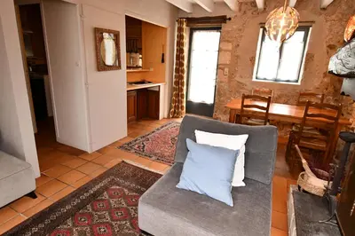 Coin salon dans l'établissement Montboulard