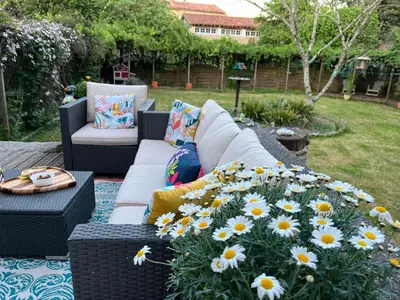Jardin de l'établissement Les Bruyeres Chambres dhotes et Gite