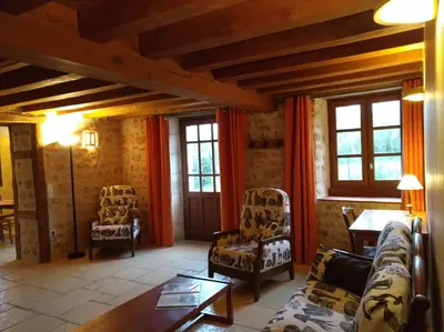 Coin salon dans l'établissement Logis de Flamenac