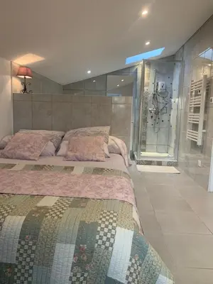 Un ou plusieurs lits dans un hébergement de l'établissement La Maison de Josephine