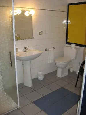 Salle de bains dans l'établissement Le Relais d'Etagnac