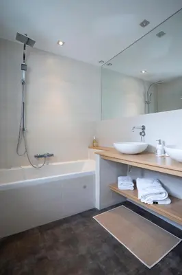 Salle de bains dans l'établissement La Maison de Marc