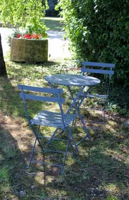 Jardin de l'établissement Chambres d'Hôtes Domaine Le Fragnaud