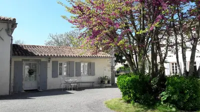 Jardin de l'établissement Le Clos de la Garenne Maison d'hôtes